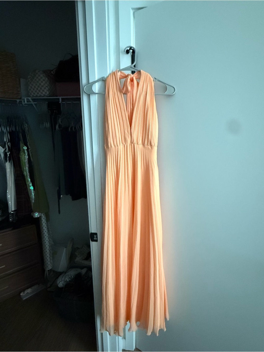 Abercrombie & Fitch Orange Pleated Maxi Dress - Picture 2 of 5